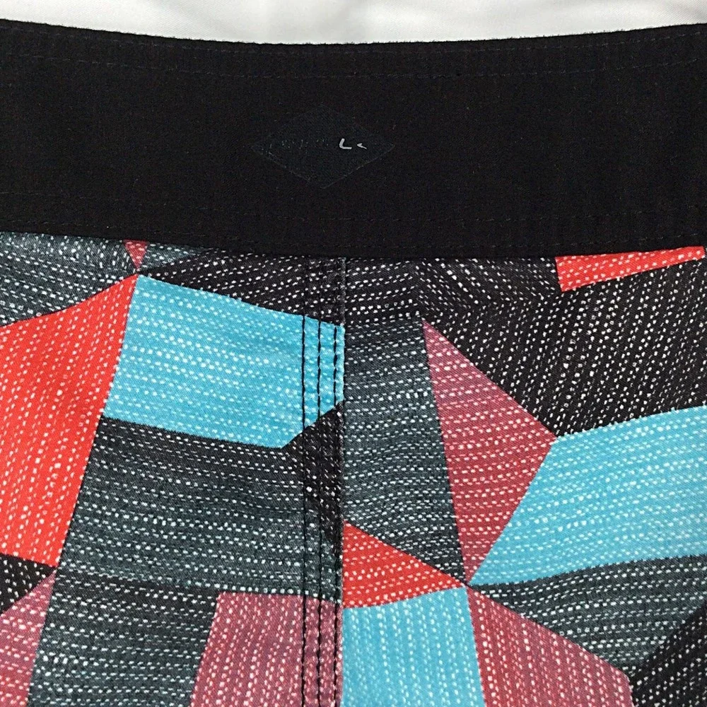O'Neill Board Shorts Men's Size 36 Red Blue Black Geometric Swim Shorts